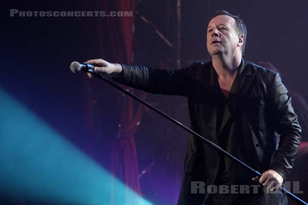 SIMPLE MINDS - 2010-06-18 - PARIS - Le Bataclan - 